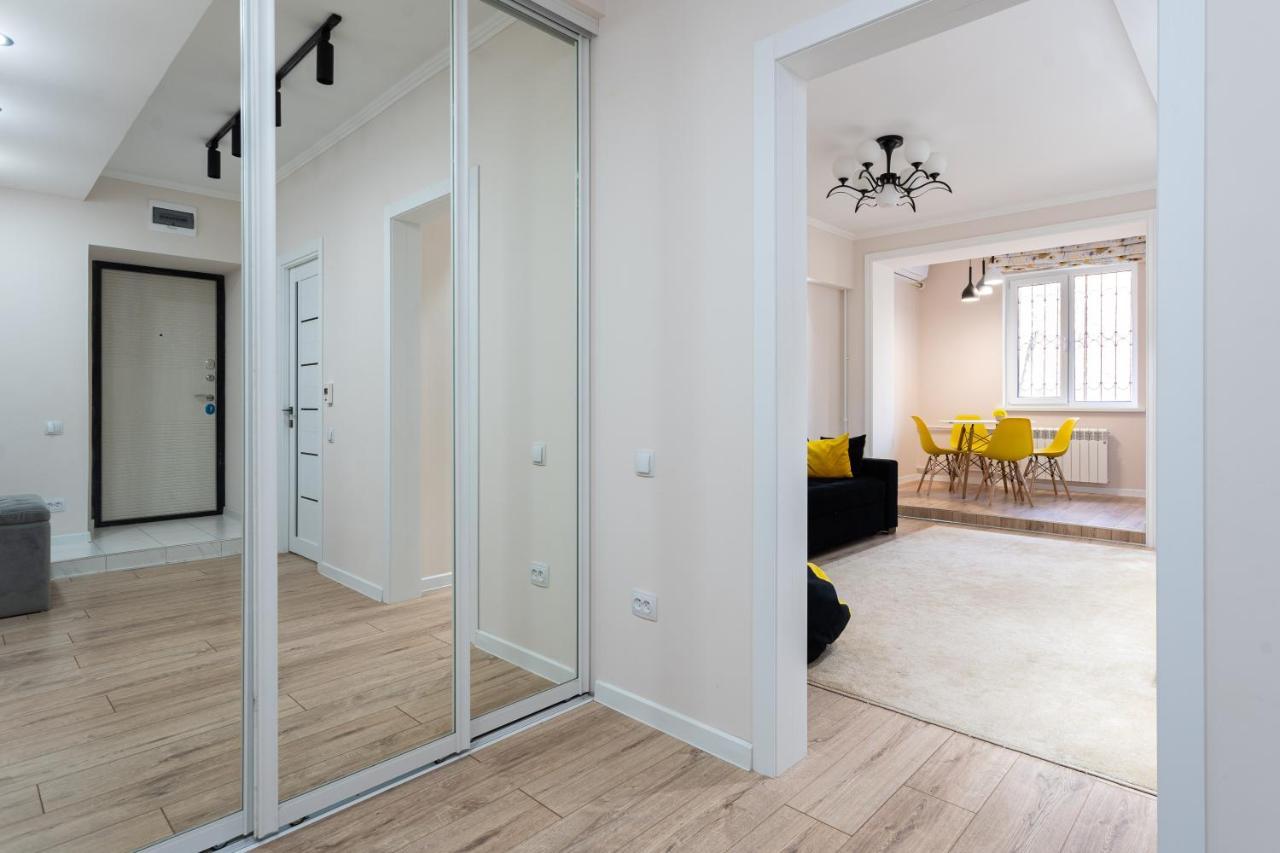 Senate Square Apartment Tasjkent Eksteriør billede